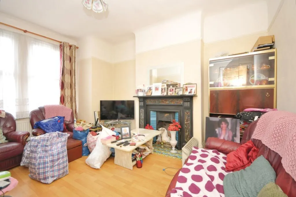2 bed Maisonette