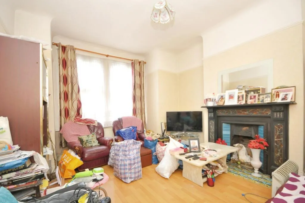 2 bed Maisonette