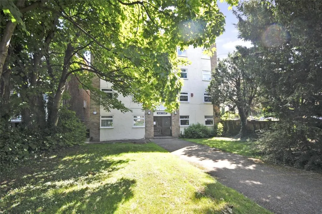 2 bed Ground Flat