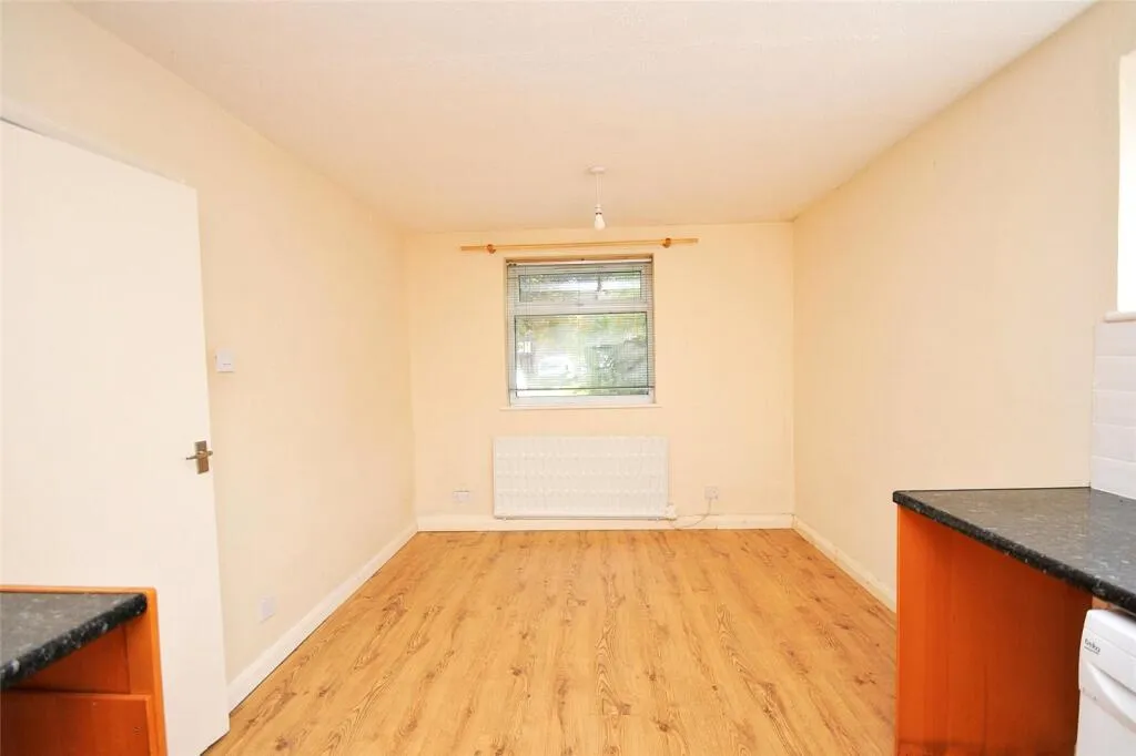 2 bed Ground Flat