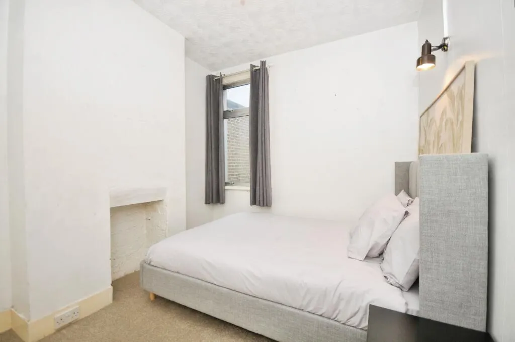 3 bed Terraced