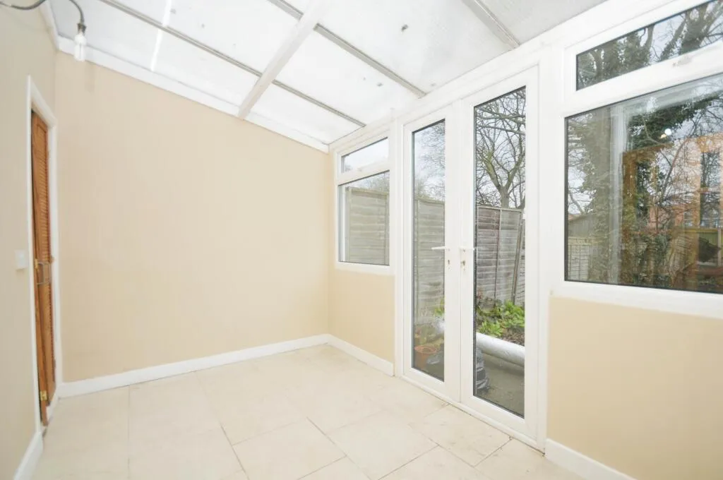3 bed Terraced