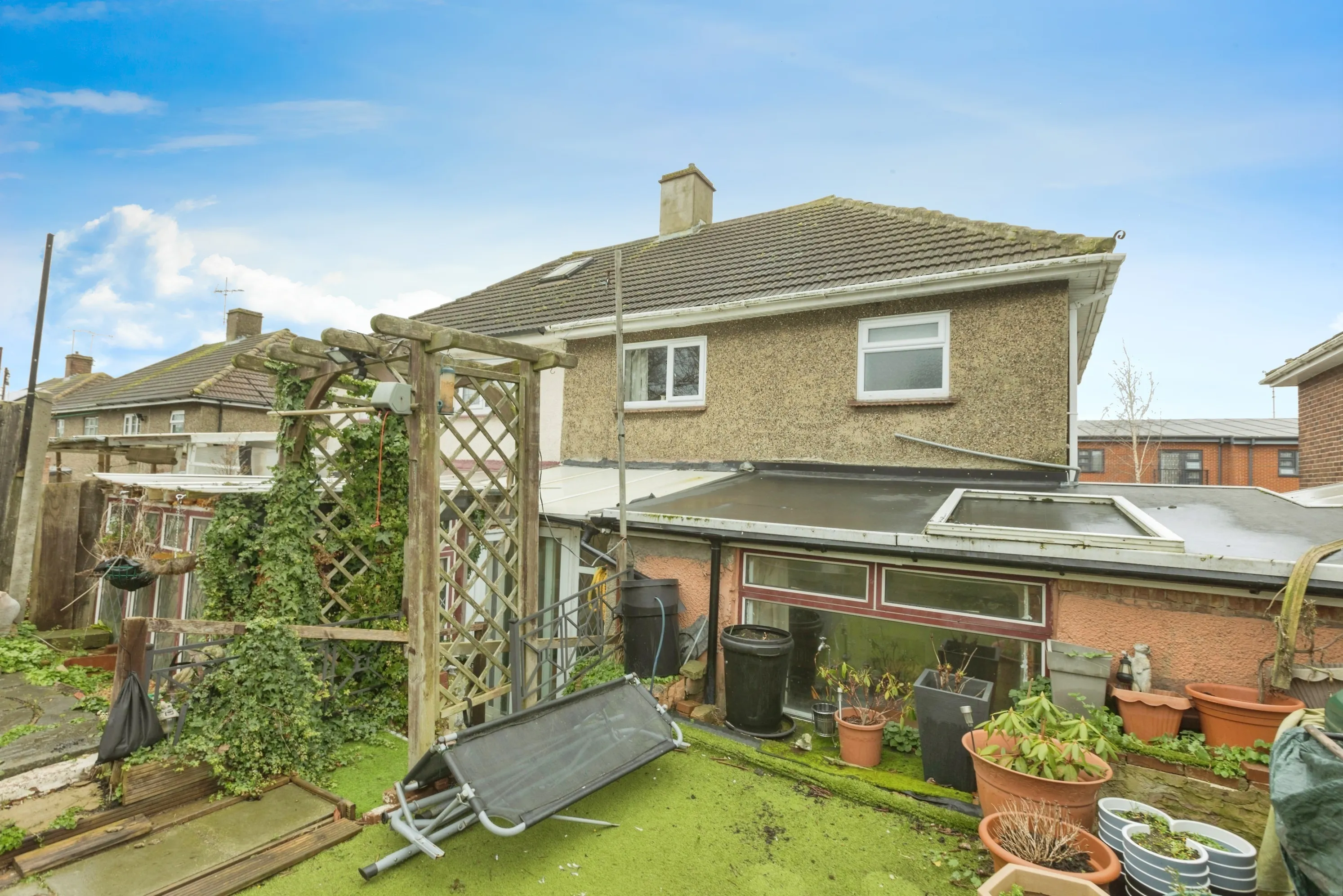 3 bed Semi-Detached