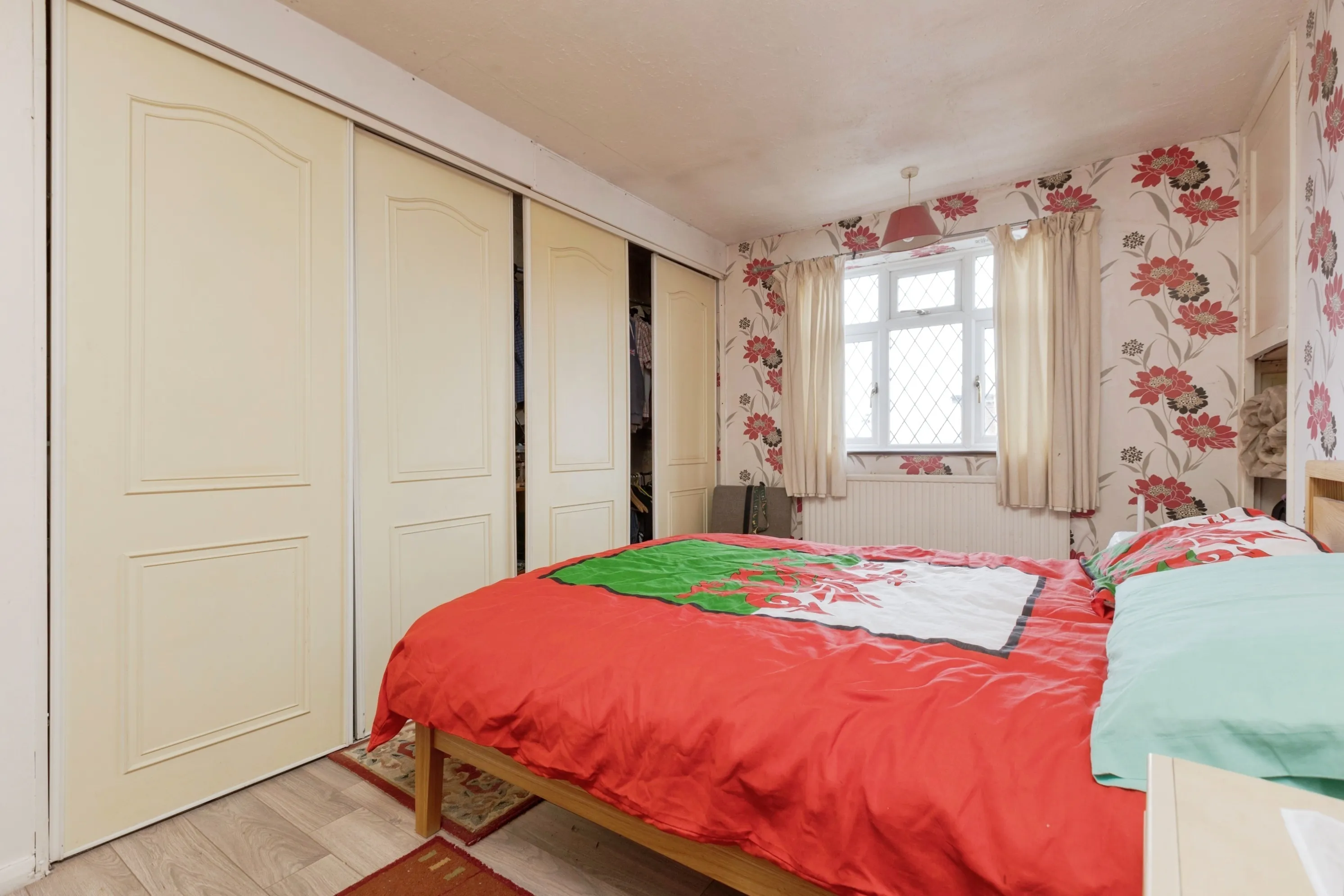 3 bed Semi-Detached