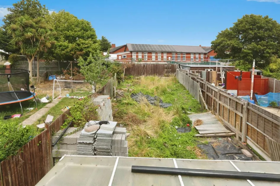 3 bed Semi-Detached