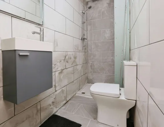 3 bed Semi-Detached