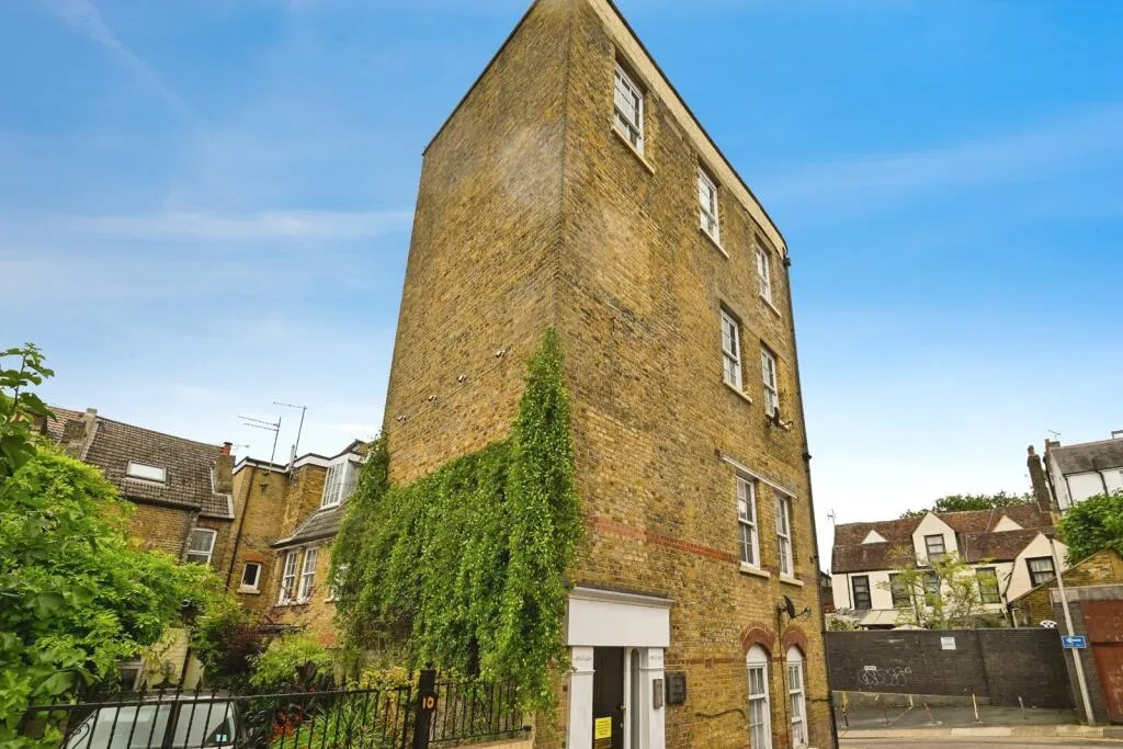 1 bed Apartment