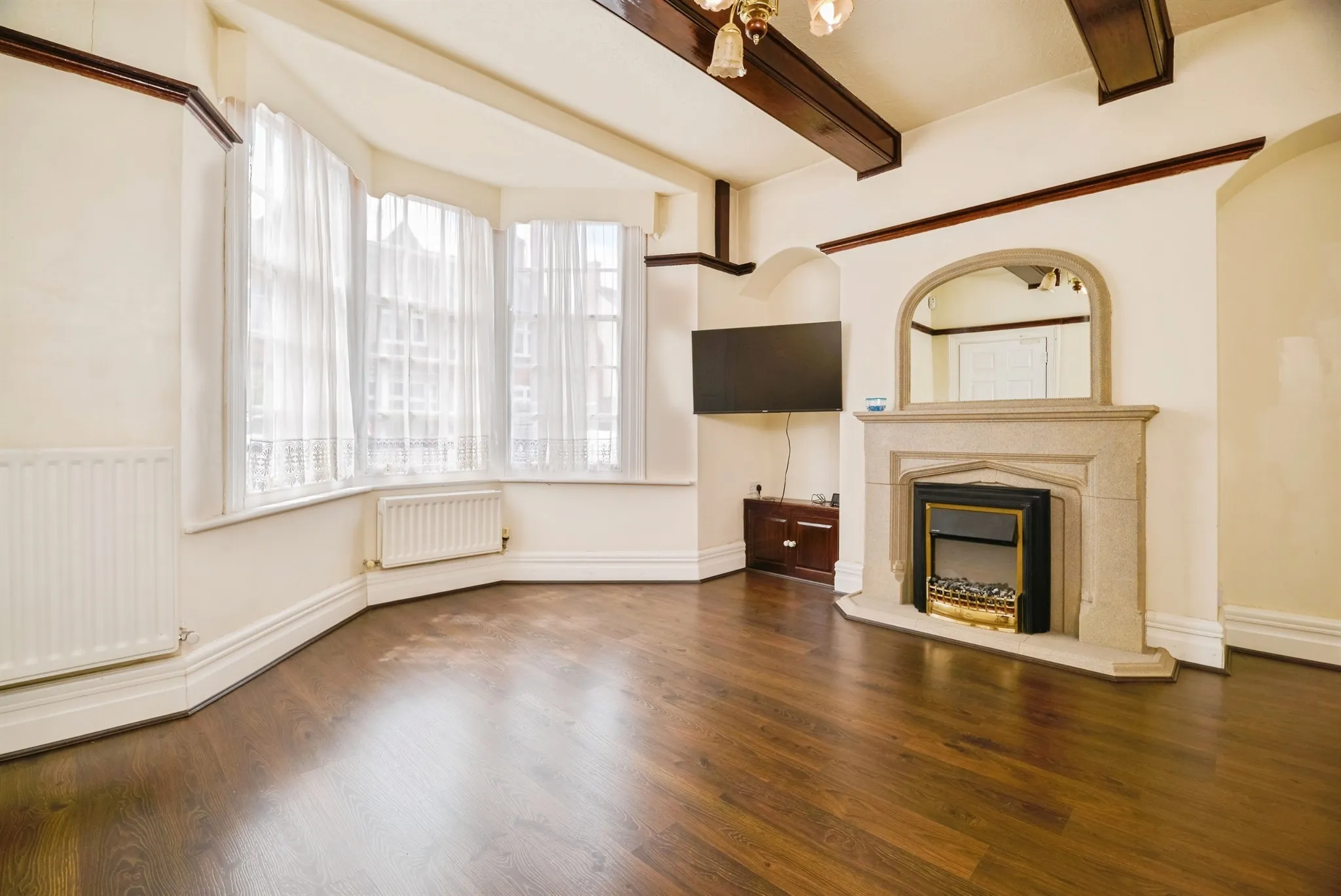 3 bed Semi-Detached