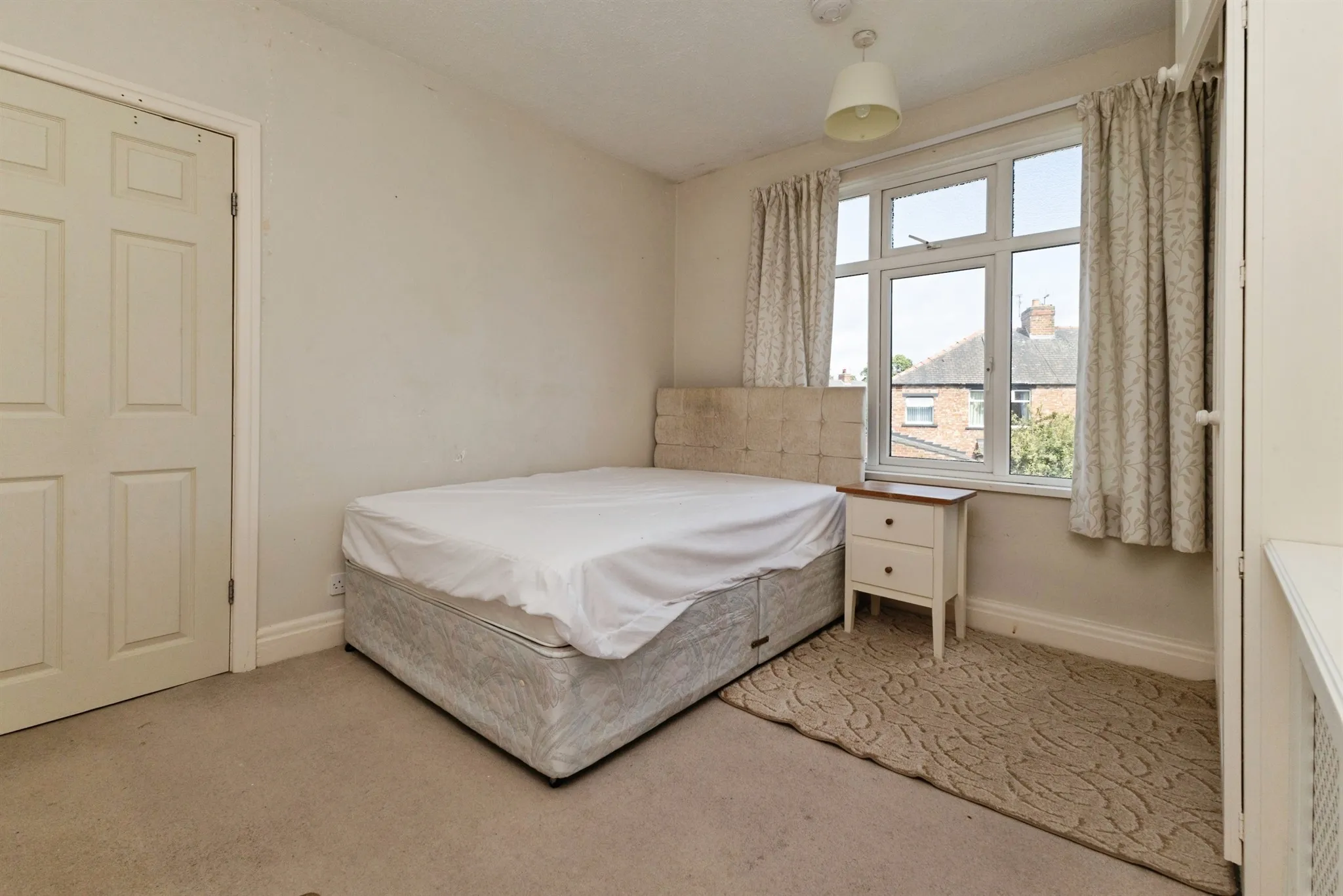 3 bed Semi-Detached