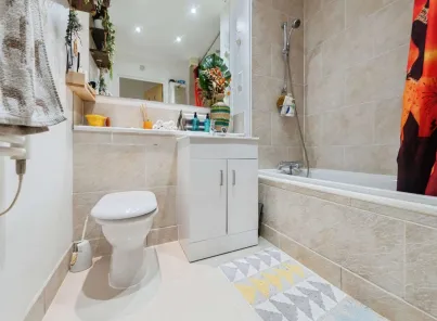 2 bed Apartment
