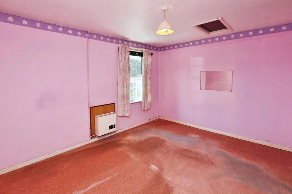 3 bed Semi-Detached