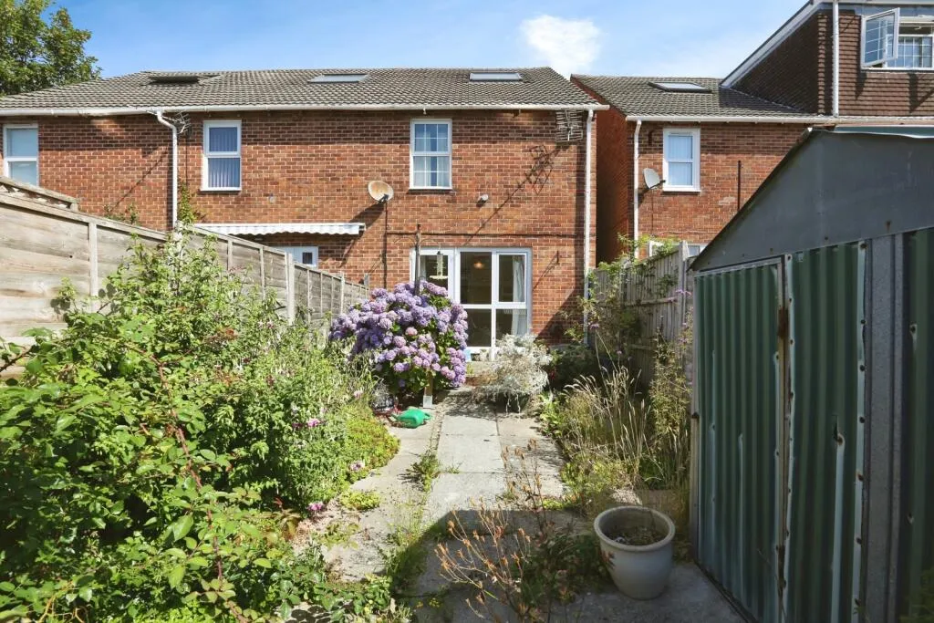 3 bed Semi-Detached
