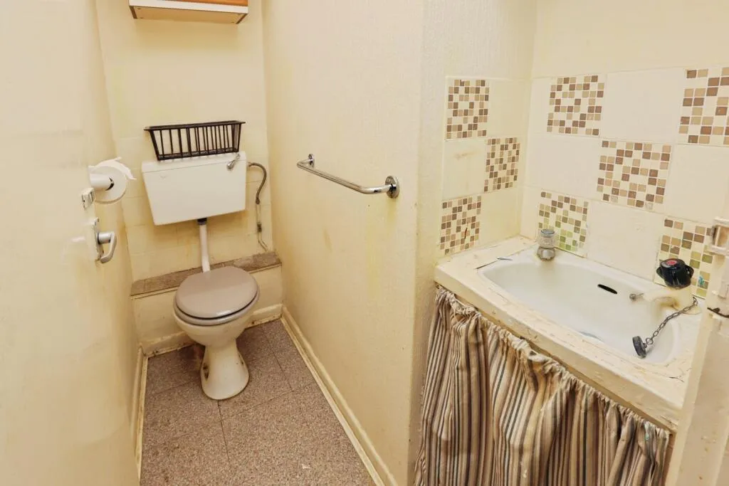 3 bed Semi-Detached