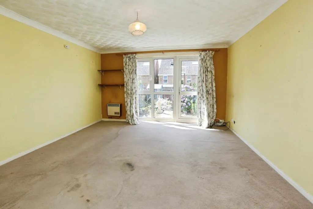 3 bed Semi-Detached