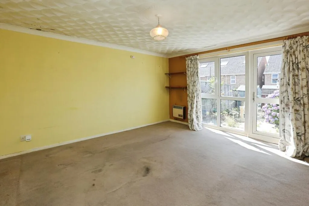 3 bed Semi-Detached
