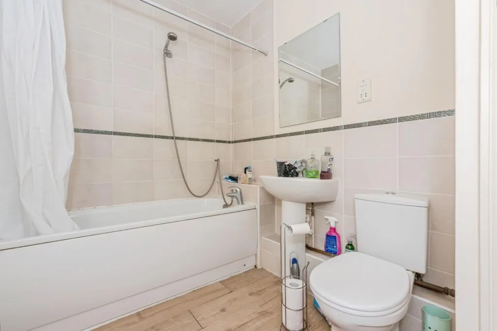 2 bed Apartment