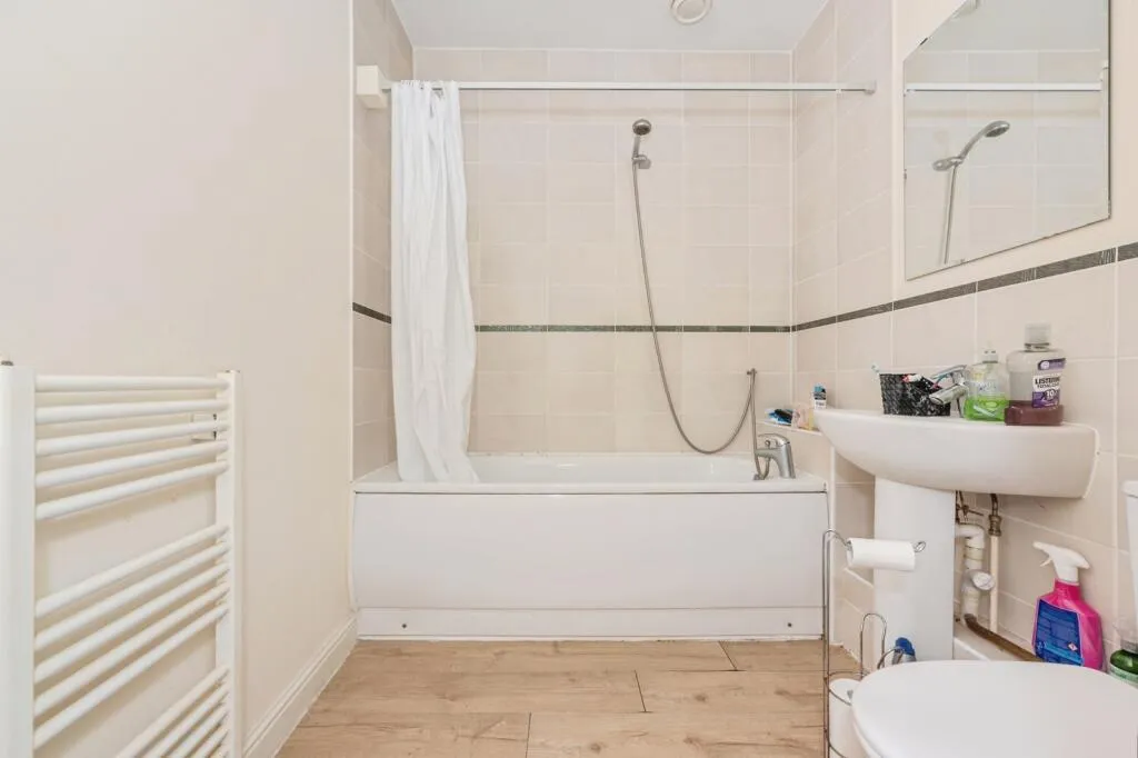 2 bed Apartment