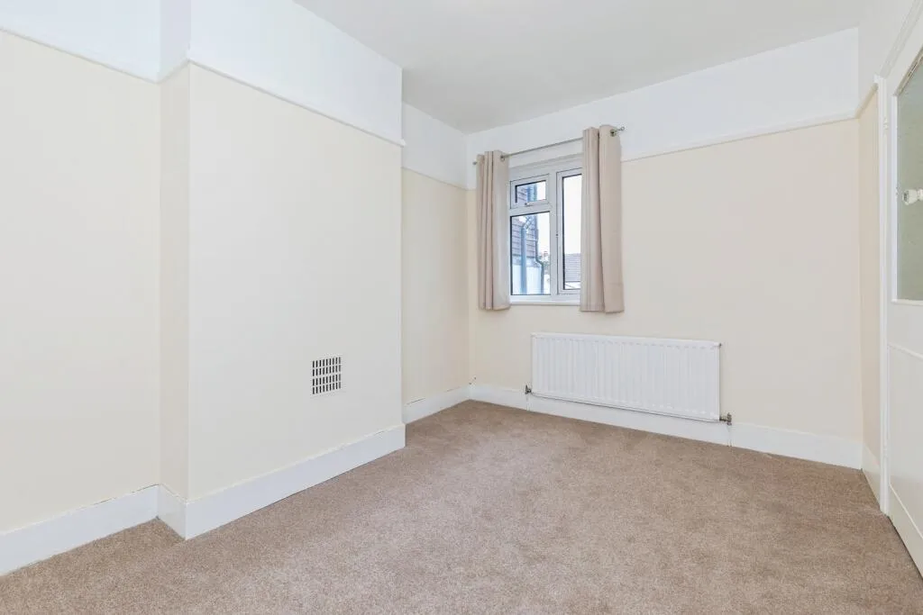 3 bed Terraced