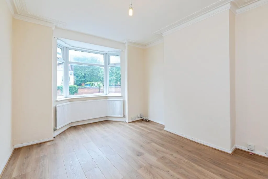 3 bed Terraced