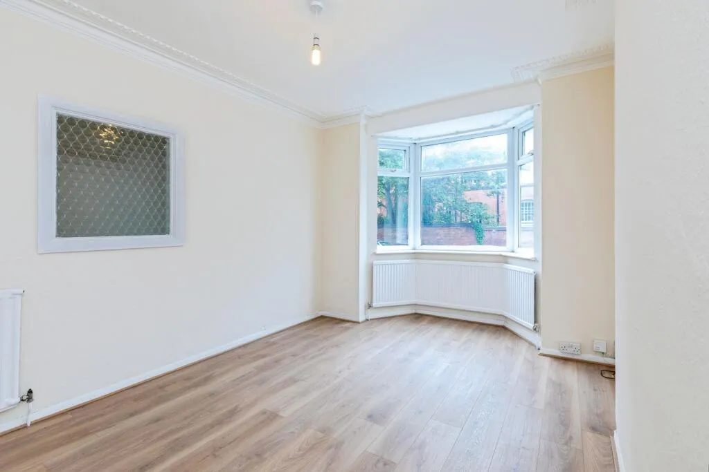 3 bed Terraced