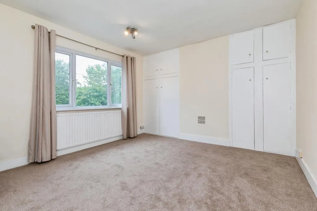 3 bed Terraced