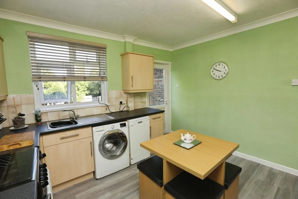 3 bed Semi-Detached