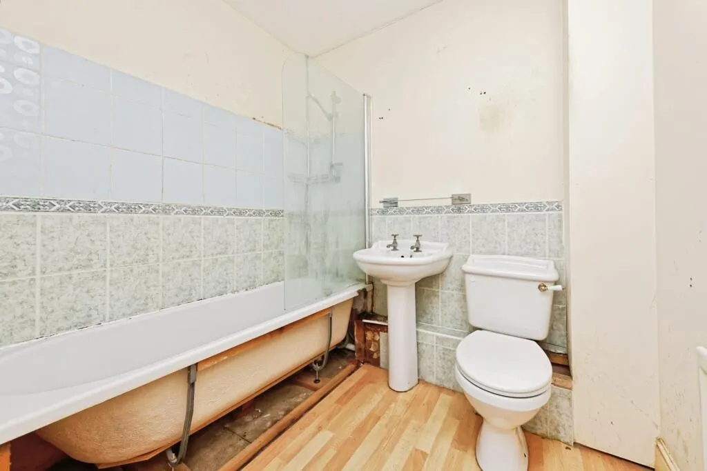 3 bed Semi-Detached