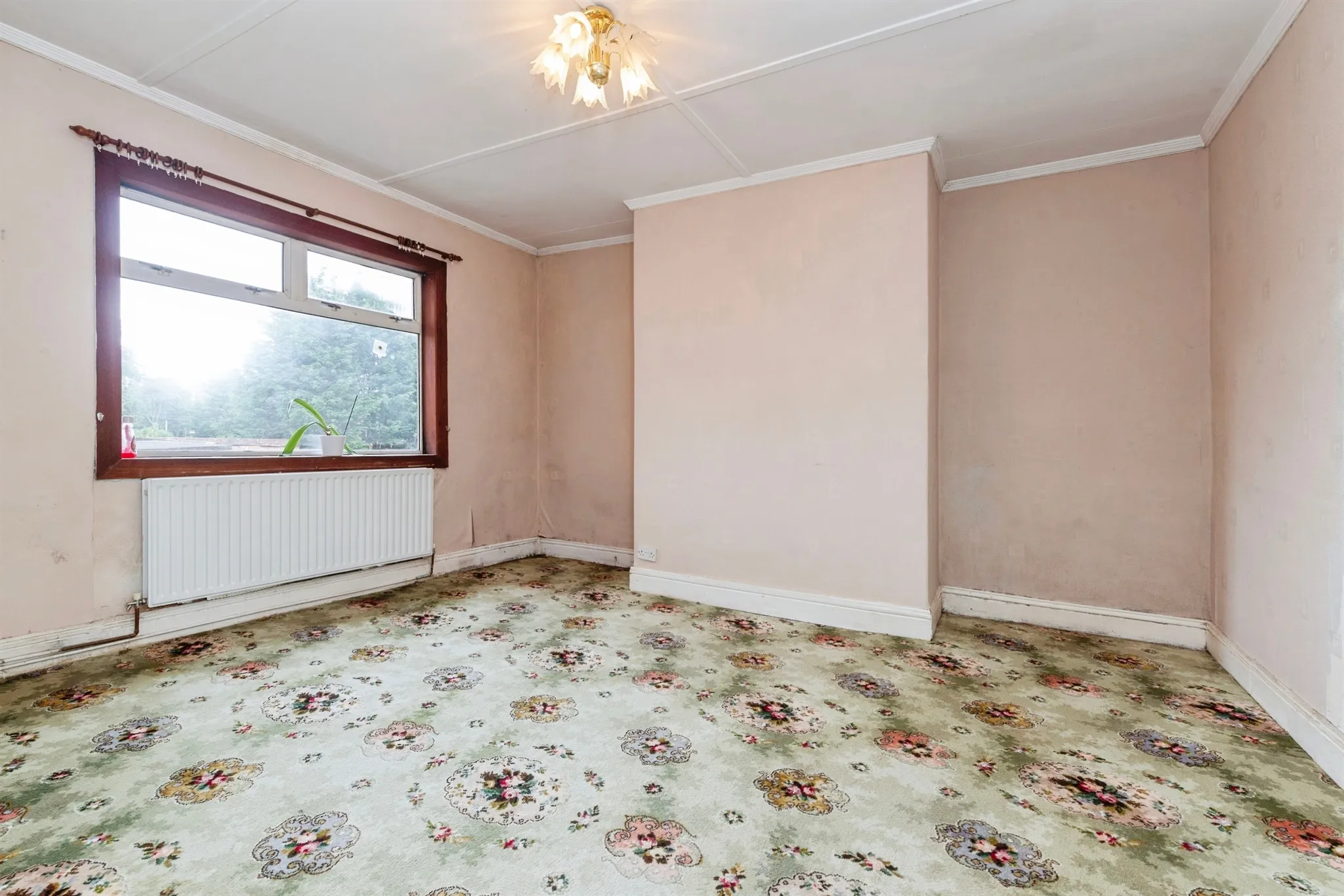 3 bed End of Terrace