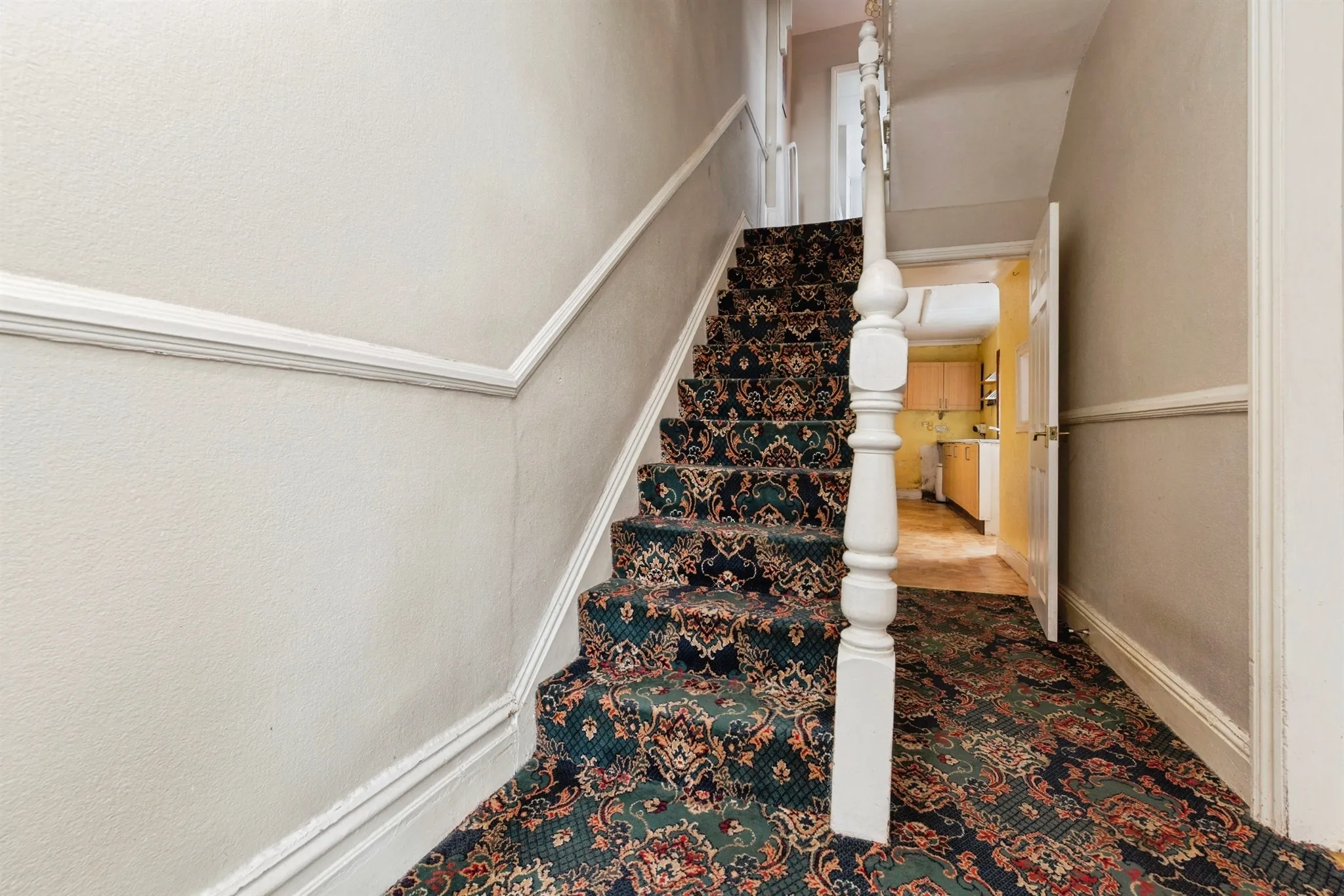 3 bed End of Terrace