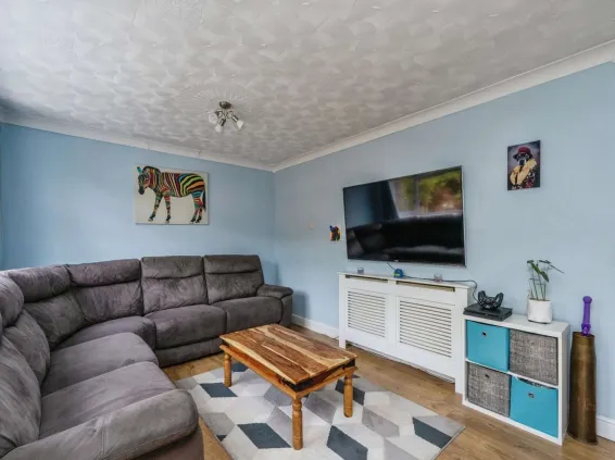 3 bed House