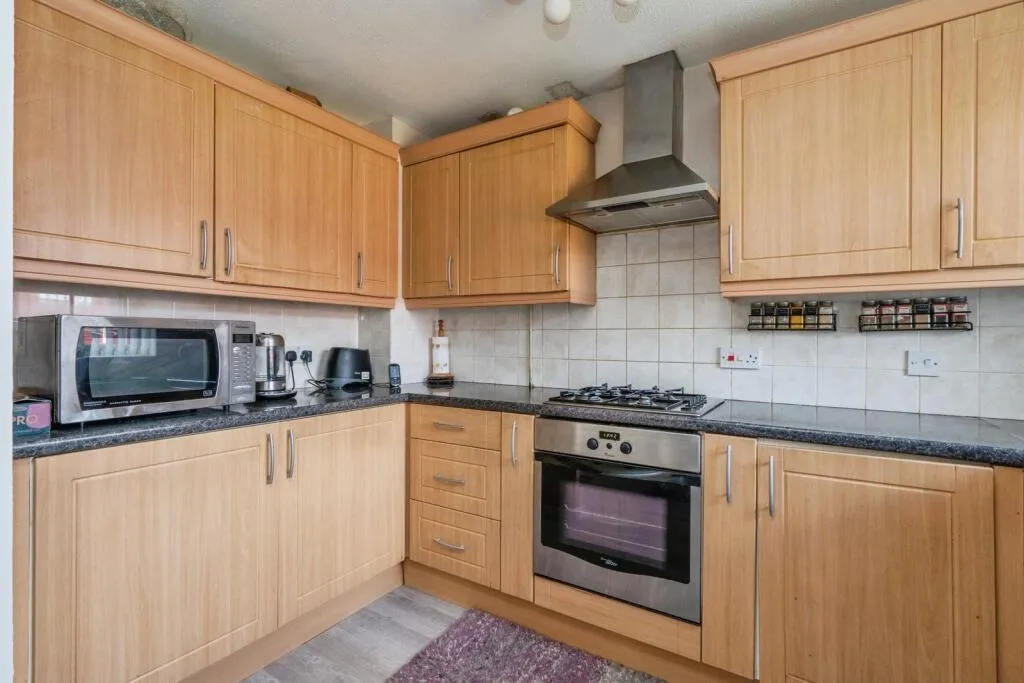 3 bed Semi-Detached