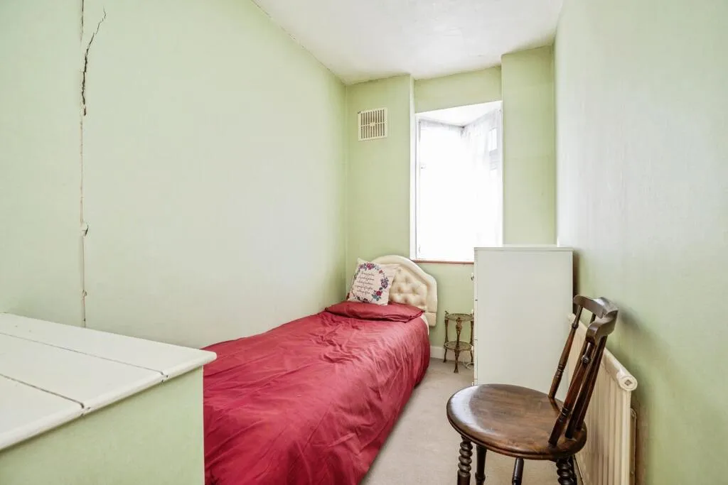 3 bed Terraced