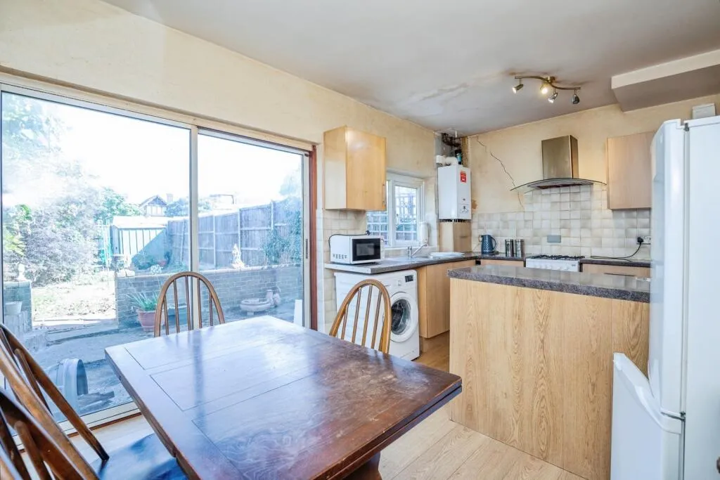3 bed Terraced