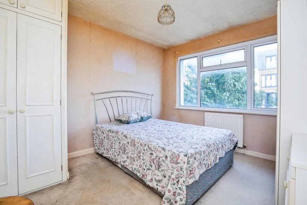 3 bed Terraced