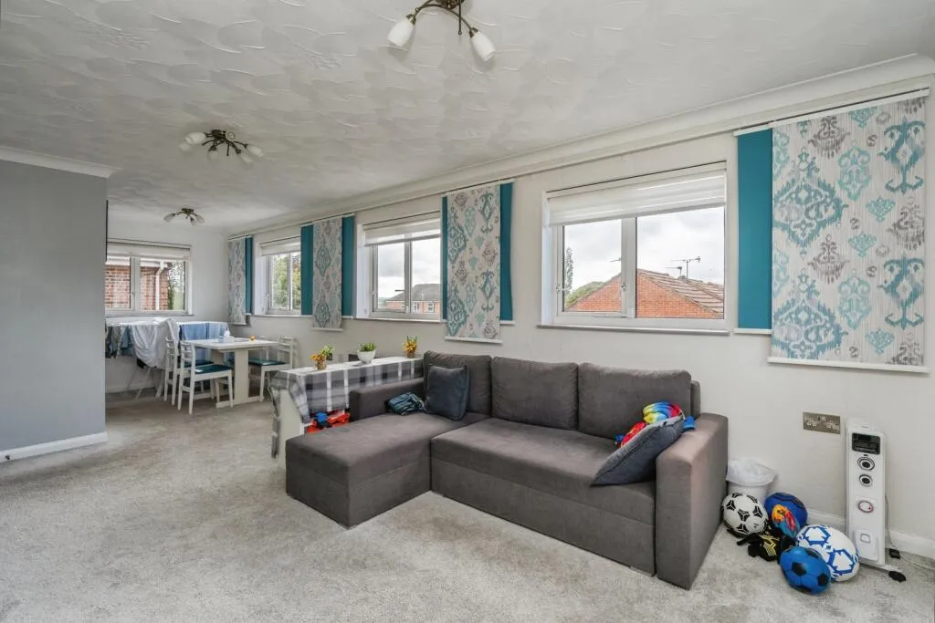 2 bed Apartment