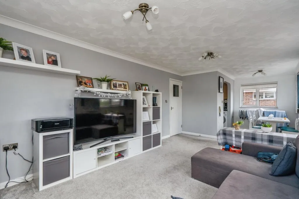2 bed Apartment
