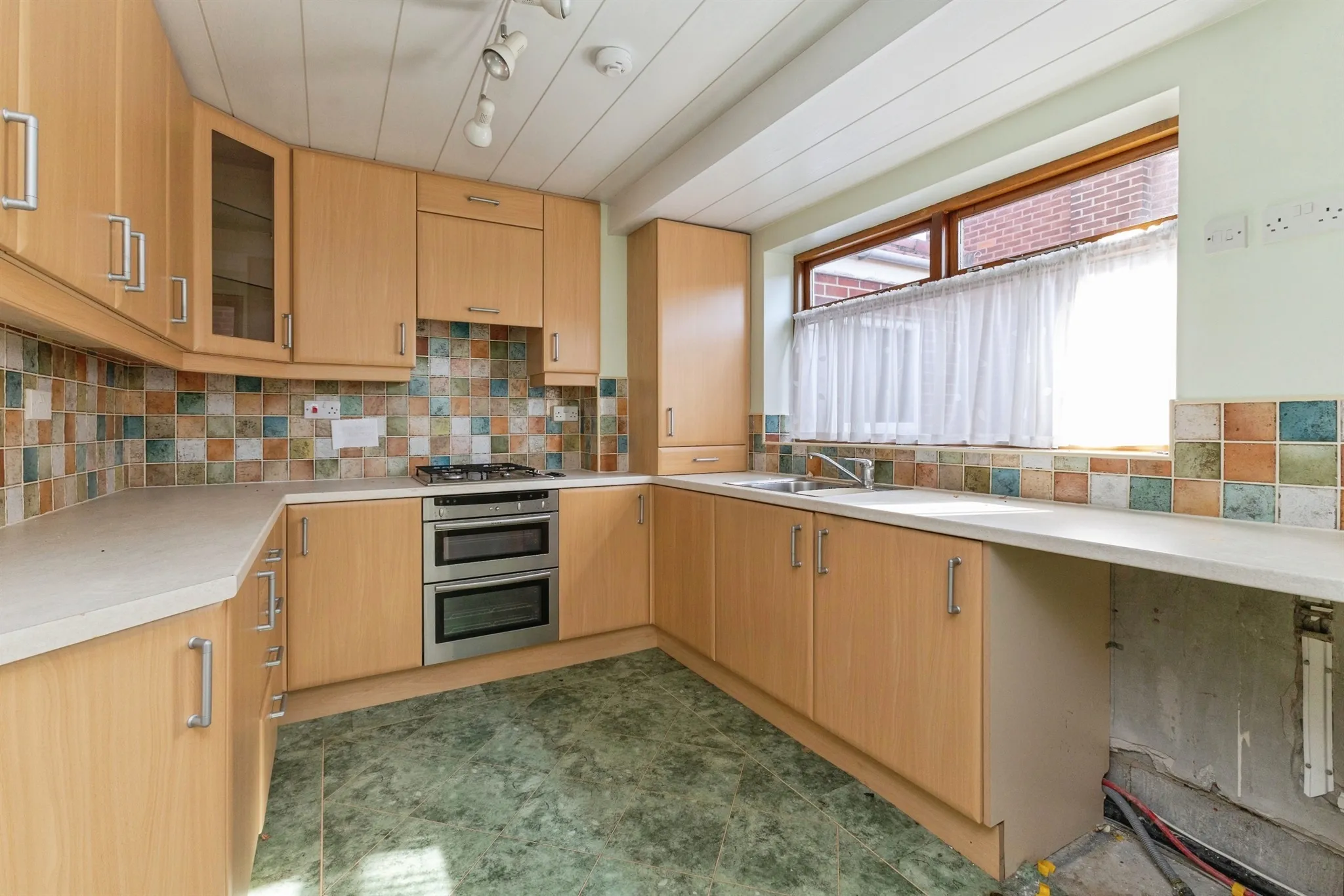 3 bed Semi-Detached