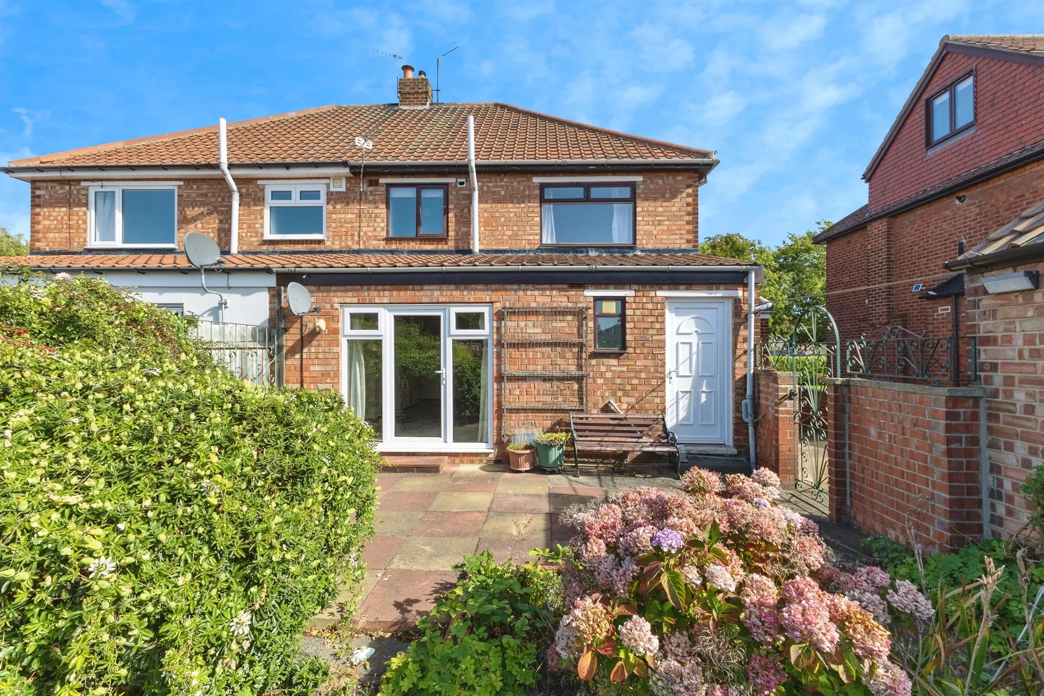3 bed Semi-Detached