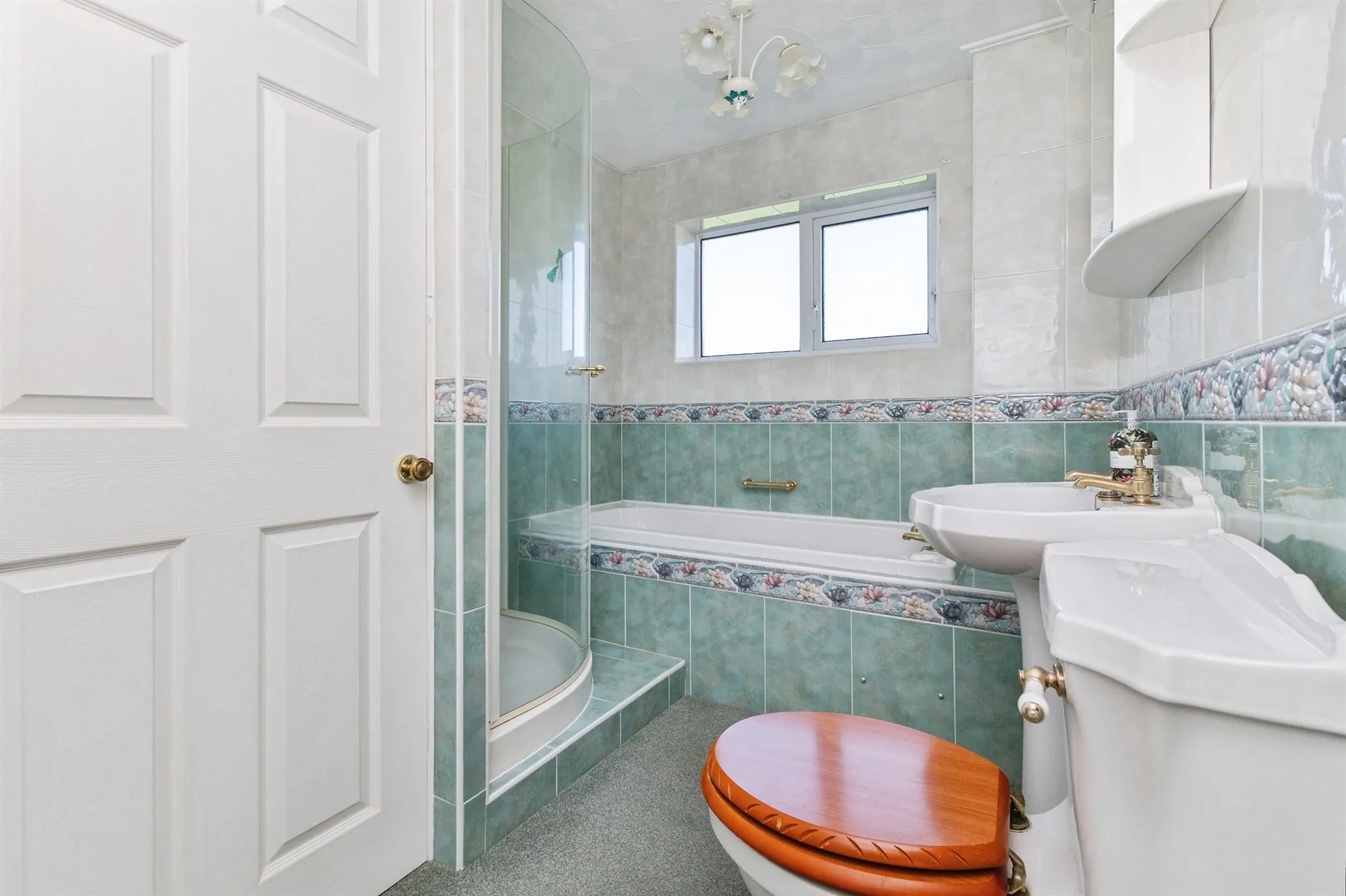 2 bed Semi-Detached Bungalow
