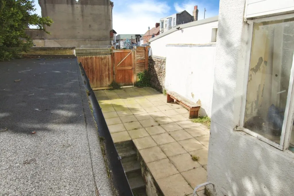 1 bed Apartment