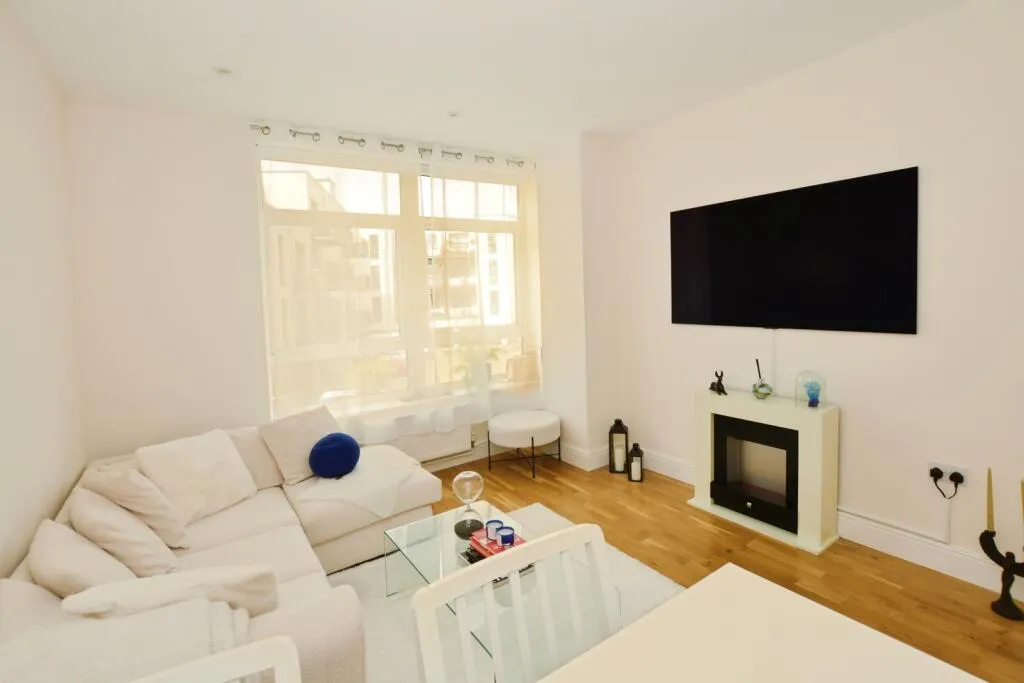 1 bed Apartment