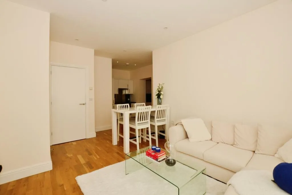 1 bed Apartment