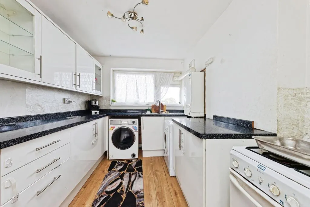 3 bed Apartment