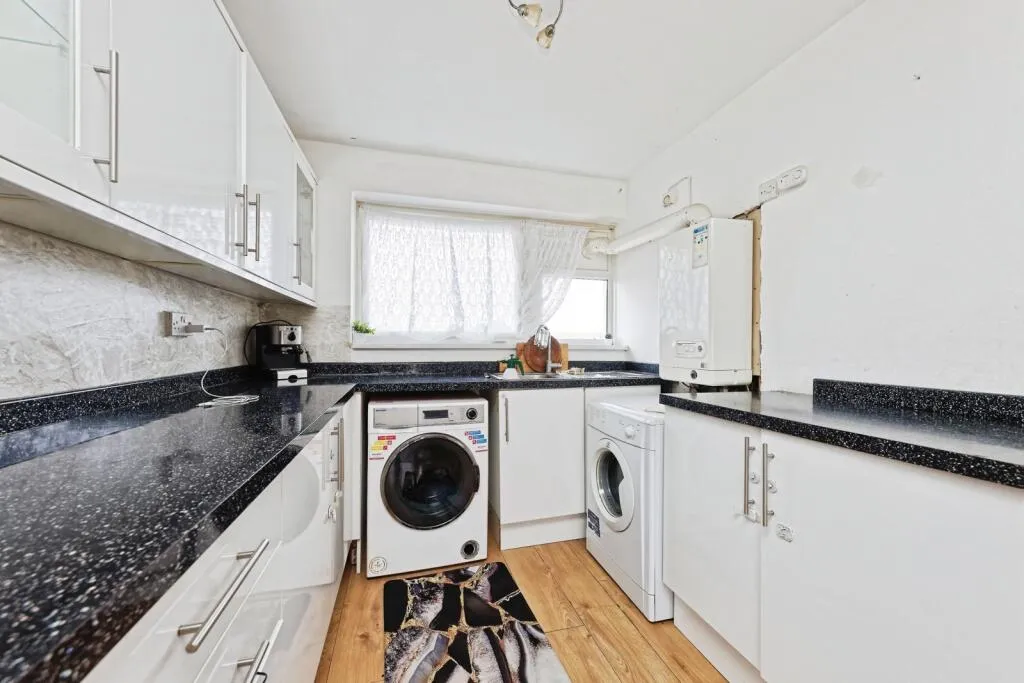 3 bed Apartment