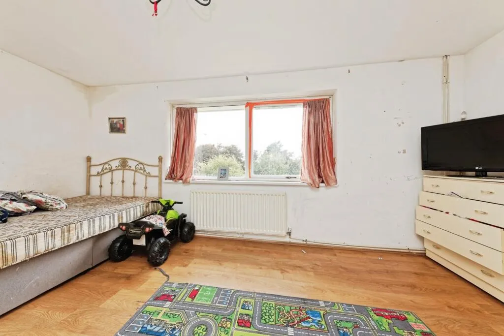 3 bed Apartment