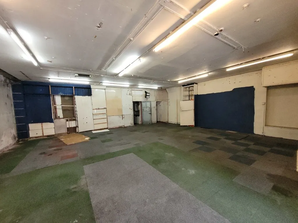 212 Hollyhedge Road, Manchester, Greater Manchester, M22 4QN