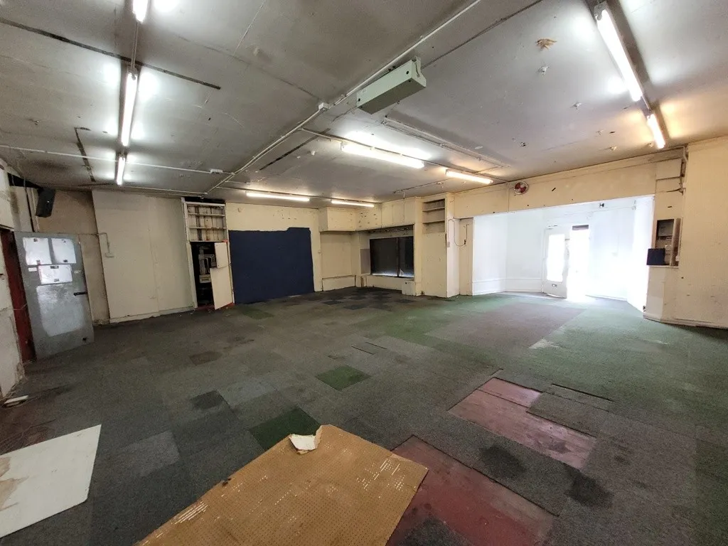 212 Hollyhedge Road, Manchester, Greater Manchester, M22 4QN