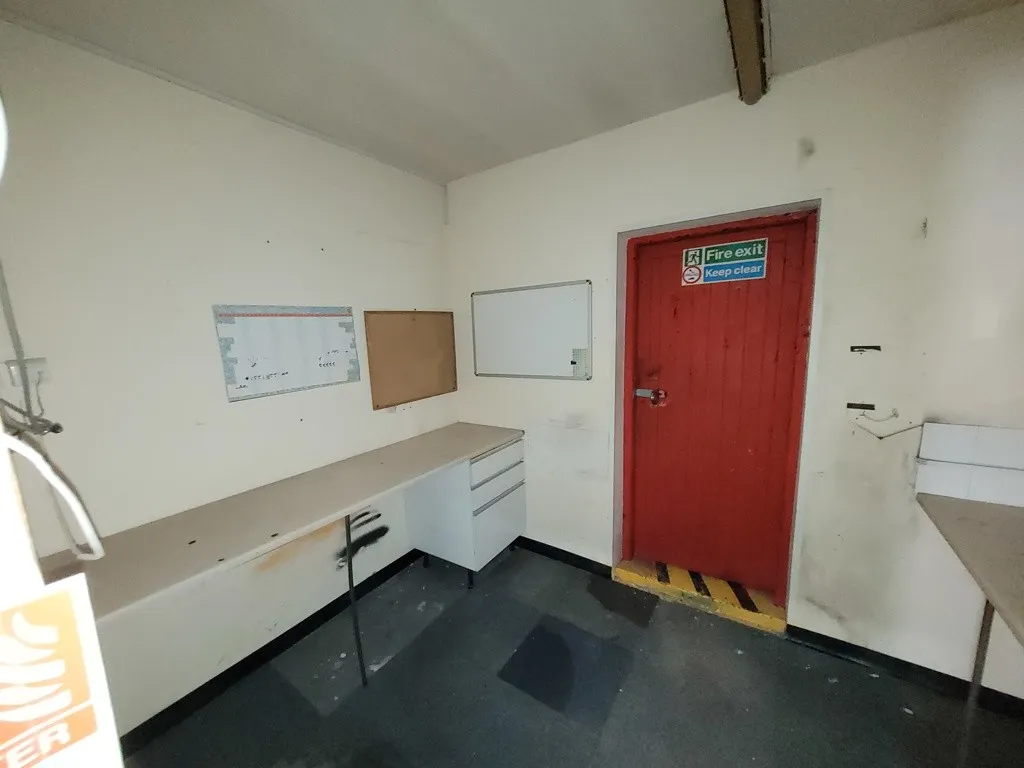 212 Hollyhedge Road, Manchester, Greater Manchester, M22 4QN