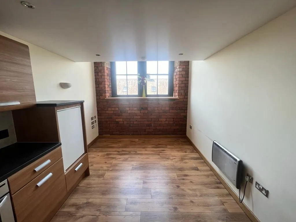 Flat 35, Byron Halls, Byron Street, Bradford, West Yorkshire, BD3 0AR