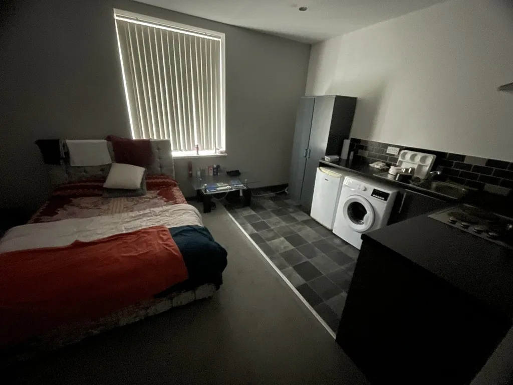 415 Thornton Road, Thornton, Bradford, West Yorkshire, BD13 3JN